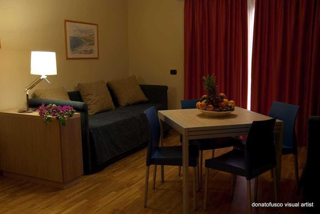 Heraclea Hotel Residence 폴리코로 객실 사진